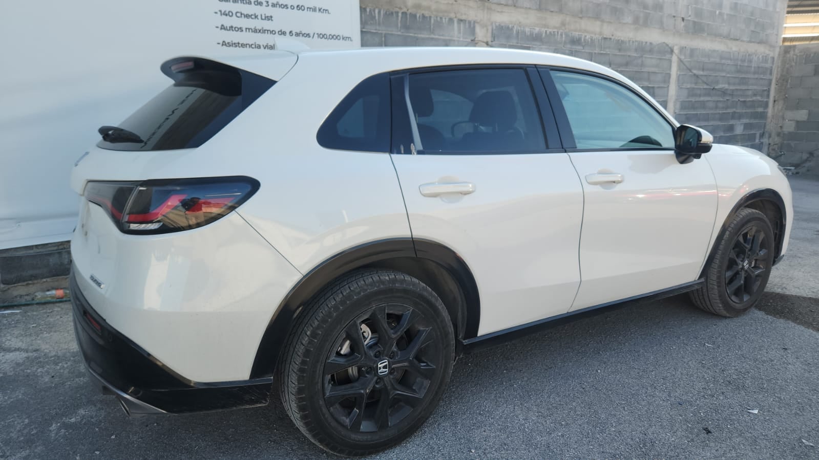 2024 Honda HR-V VUD 5 pts. Touring, 2.0l, TA, piel, QC, ADAS, RA-18