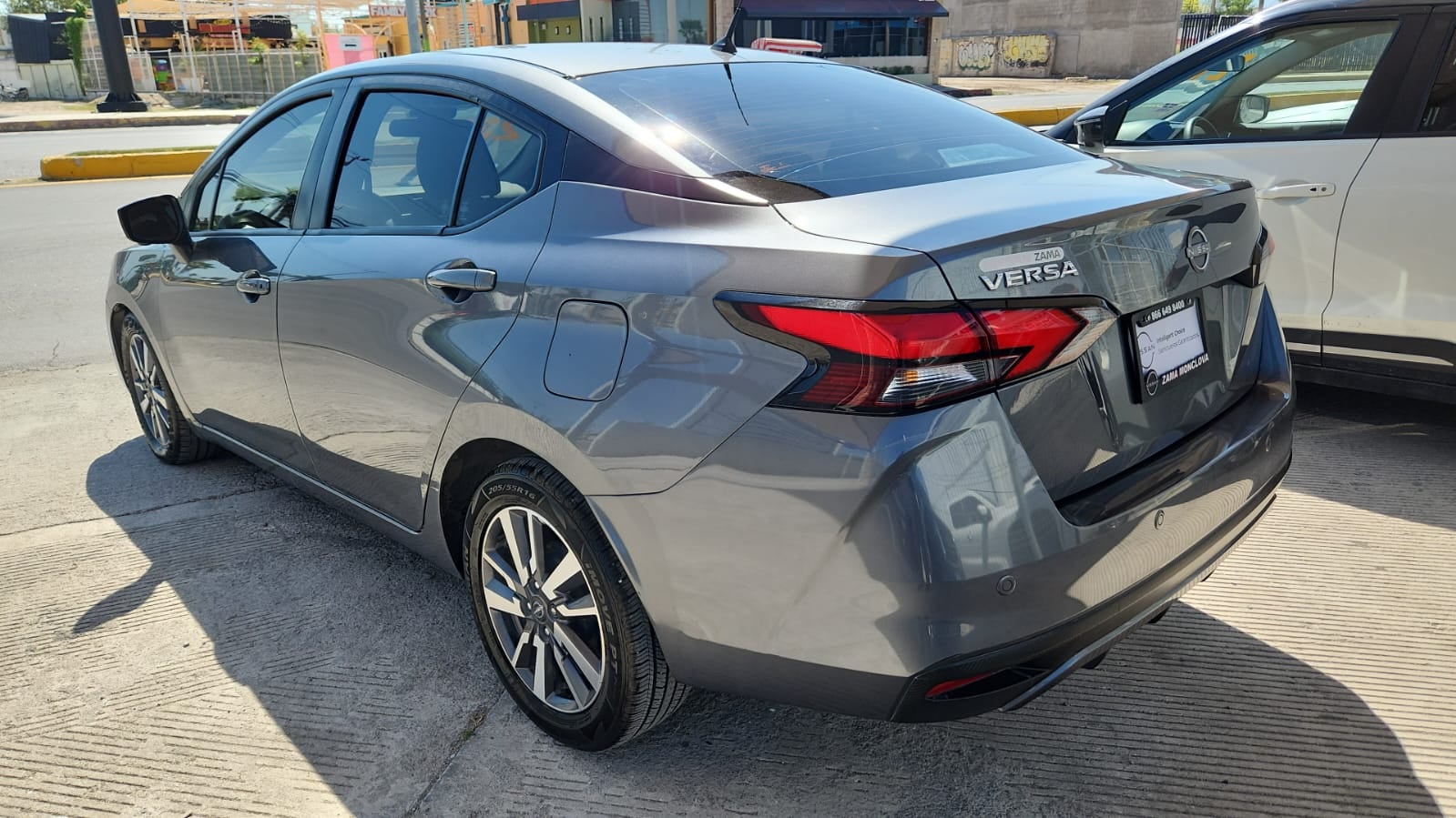 2023 Nissan Versa Advance cvt 1.6 lts