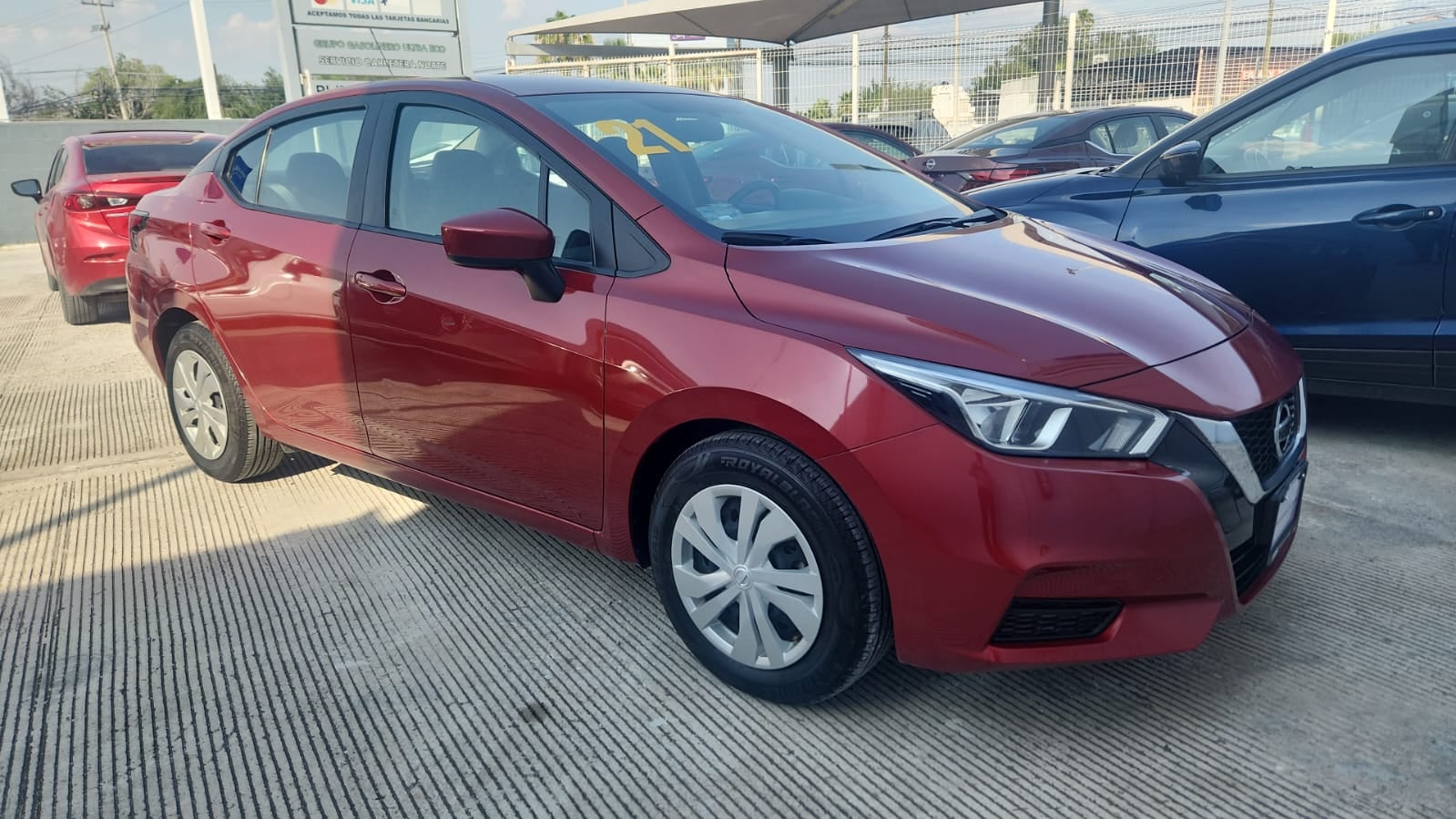 2021 Nissan Versa SENSE CVT