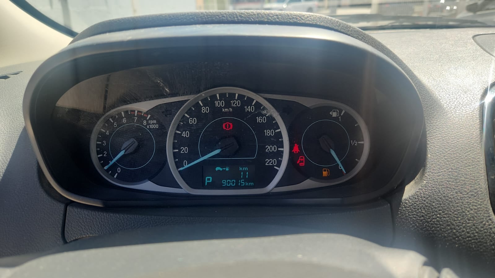 2020 Ford Figo 4 pts. Titanium, TA, a/ac., VE, f. niebla, SYNC, RA-14