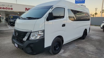 2025 Nissan Urvan Pasajeros 4 pts. TM5, a/ac., VE, 11 pas.