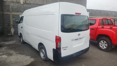 2021 Nissan Comerciales Urvan Panel 4 pts. Amplia, TM5, a/ac.
