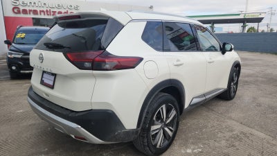 2025 Nissan X-Trail VUD 5 pts. Platinum, TA, piel, QCP, GPS, RA-19