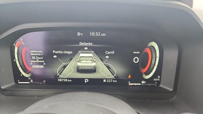 2025 Nissan X-Trail VUD 5 pts. Platinum, TA, piel, QCP, GPS, RA-19