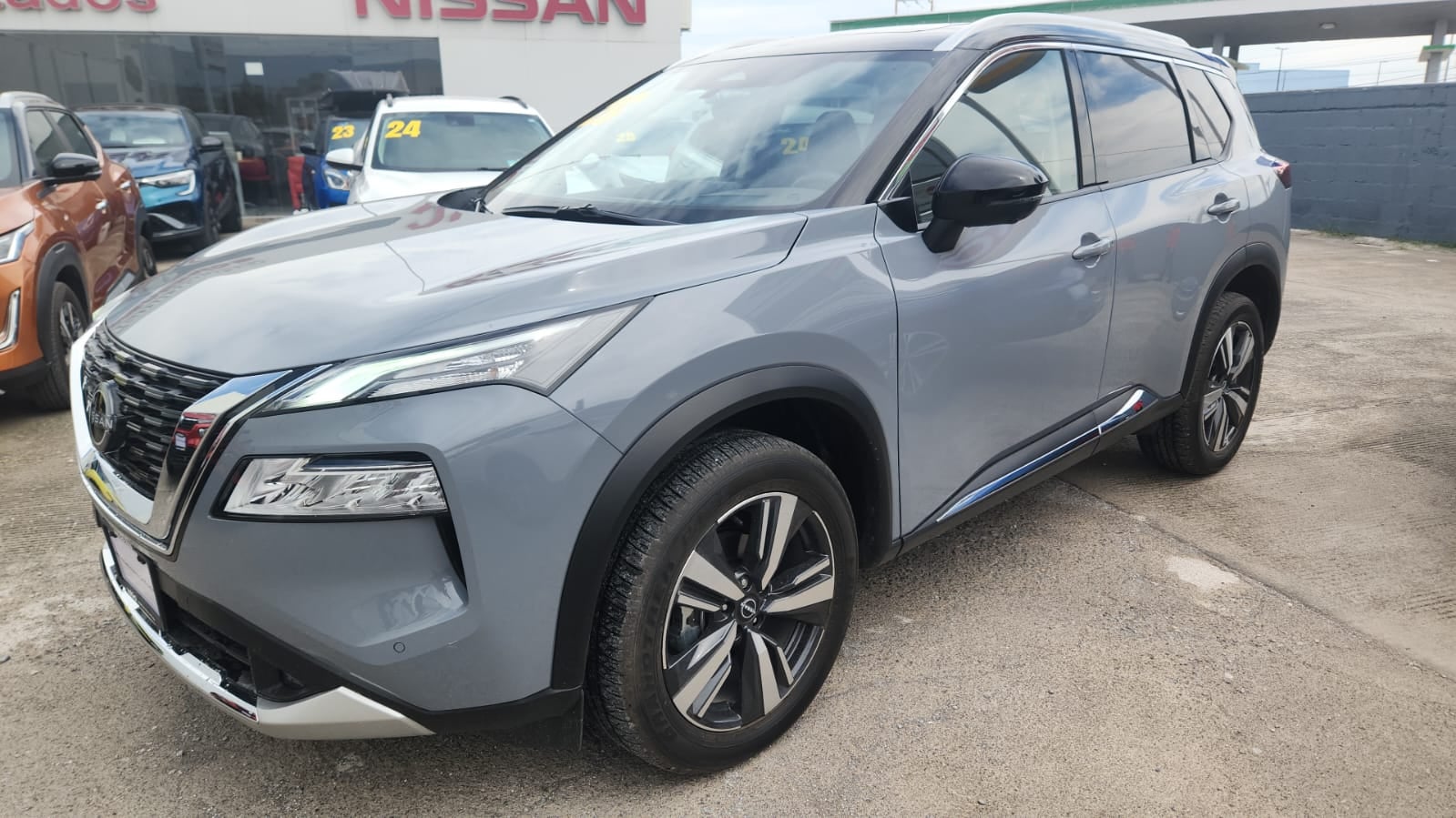 2026 Nissan X-Trail VUD 5 pts. Platinum Plus, TA, piel, QCP, GPS, ADAS, RA-19