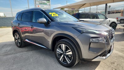 2025 Nissan X-Trail VUD 5 pts. Platinum Plus, TA, piel, QCP, GPS, ADAS, RA-19