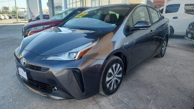 2023 Toyota Prius 5 pts. HB Premium, HEV, 1.8l, CVT, piel, TP, R-17 (línea nueva)