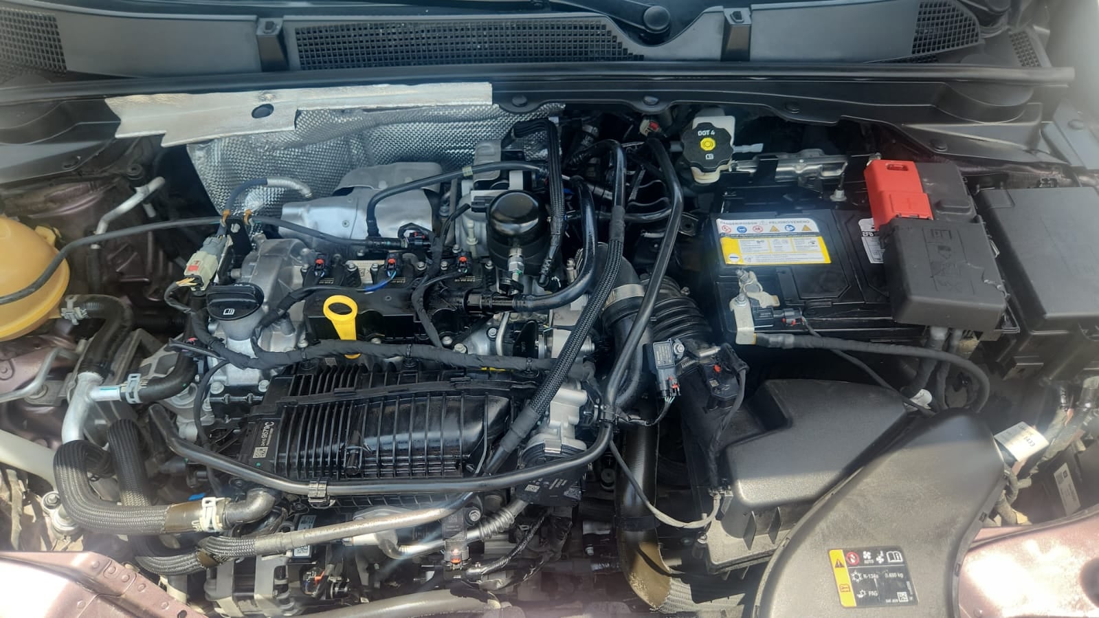 2024 Chevrolet Onix 4 pts. LS, 1.0T, TA, a/ac., BA, R-15