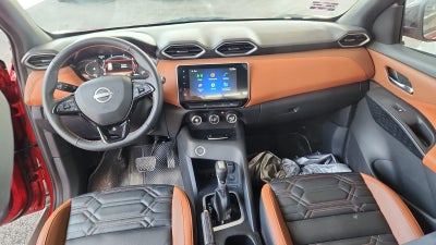 2025 Nissan Magnite VUD 5 pts. Exclusive, 1.0T, TM5, piel, RA-16
