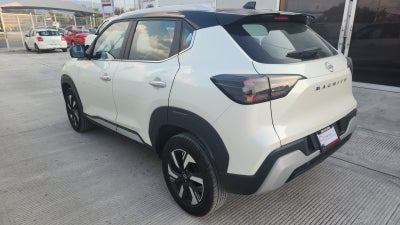 2025 Nissan Magnite VUD 5 pts. Exclusive, 1.0T, TM5, piel, RA-16