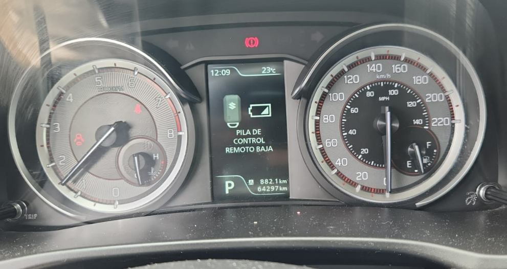 2023 Suzuki Ertiga Minivan 5 pts. XL7, 1.5l, TA, a/ac. Aut., f. led, RA-16
