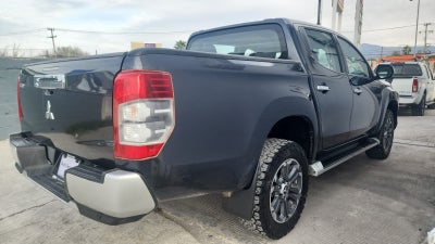 2022 Mitsubishi Comerciales L200 Pick-Up 4 pts. GLS, Doble Cab., 2.4TD, TA, 4x4