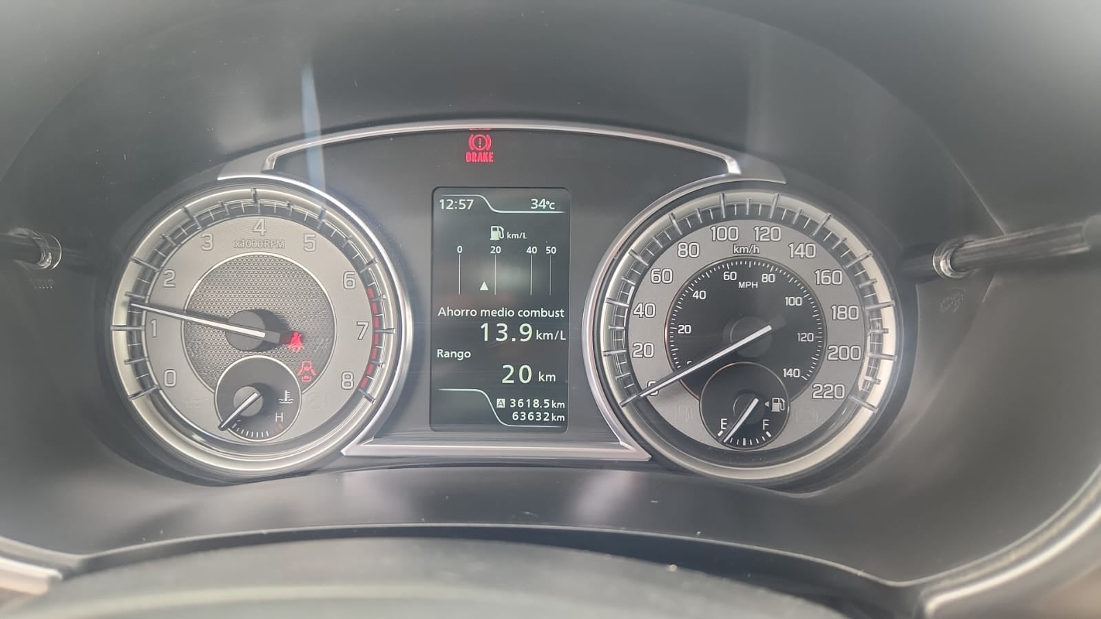 2021 Suzuki Vitara VUD 5 pts. GLS, L4, 1.6l, TM5, RA-17