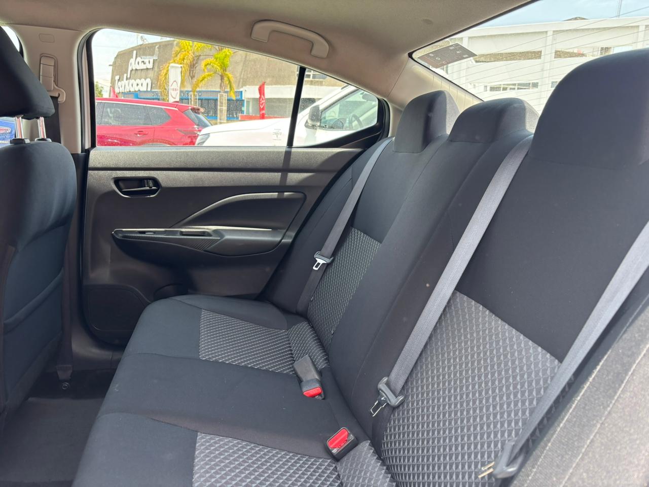 2023 Nissan VERSA 4P SENSE L41.6 AUT