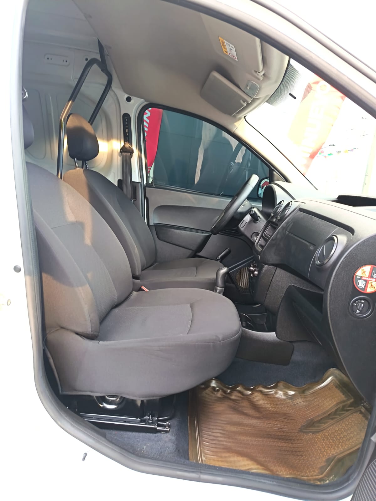 2025 RENAULT KANGOO 5P INTENSE L41.6 MAN
