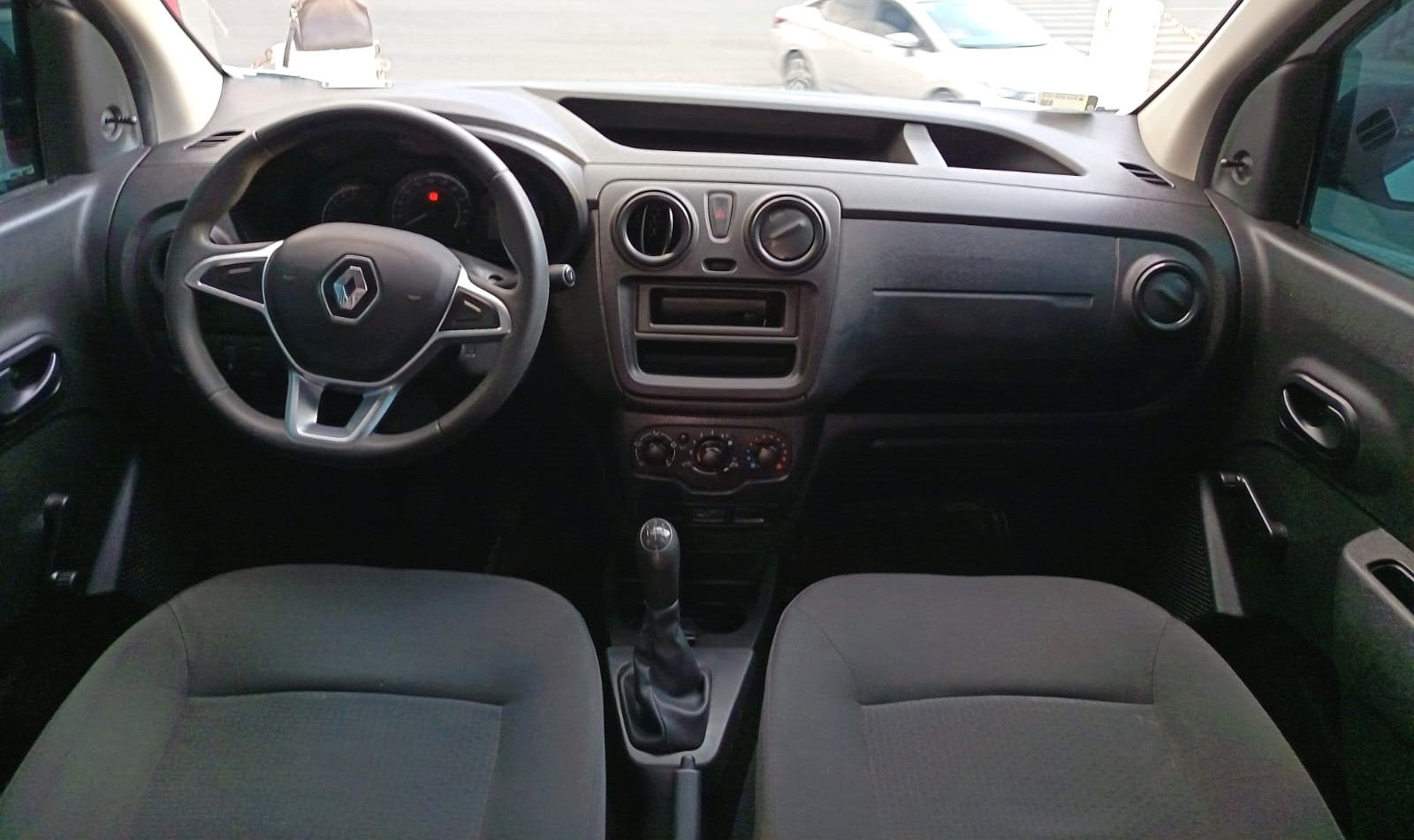 2025 RENAULT KANGOO 5P INTENSE L41.6 MAN