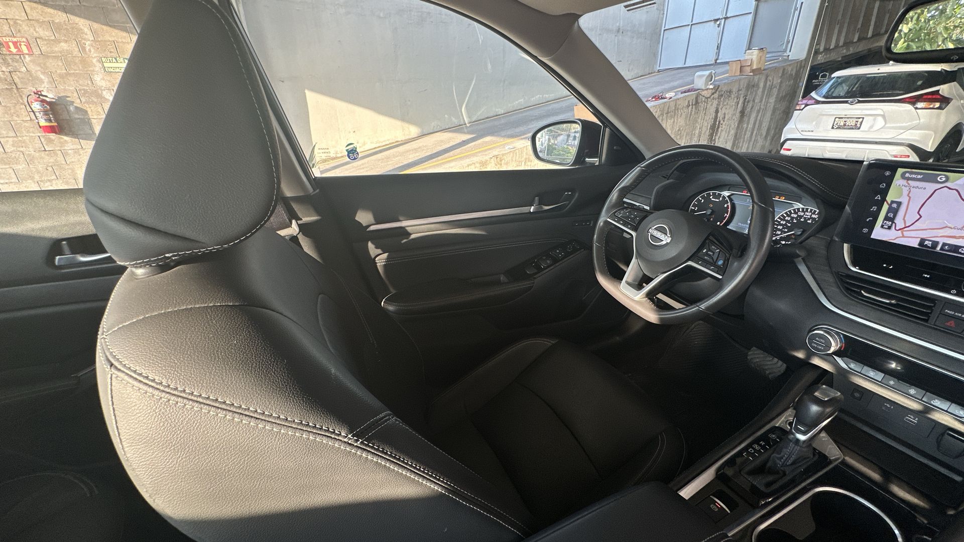 2023 Nissan ALTIMA 4P EXCLUSIVE L42.0T AUT