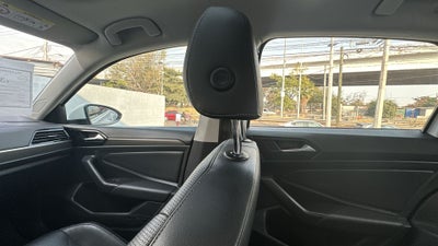 2019 Volkswagen JETTA 4 PTS HIGHLINE 14T TA PIEL QC RA-17