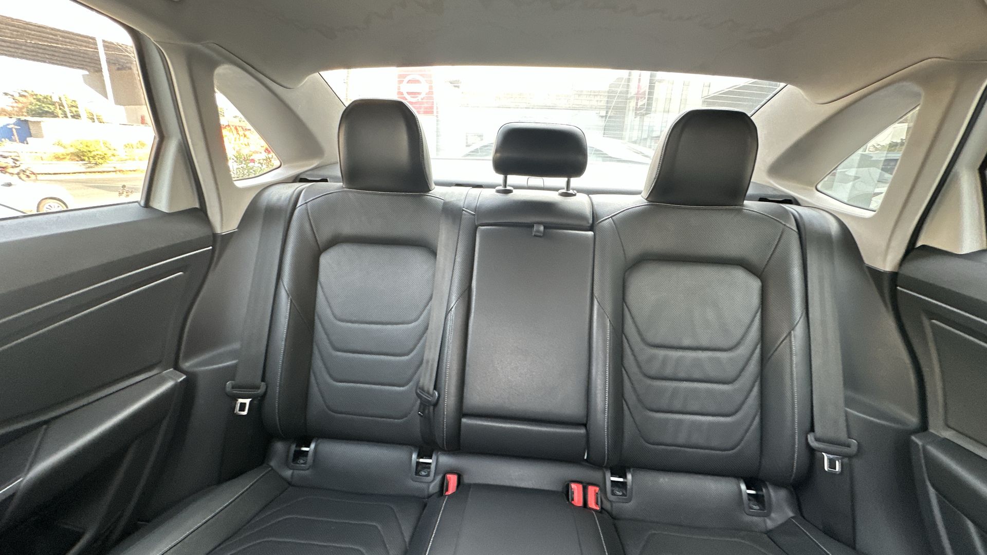 2019 Volkswagen JETTA 4 PTS HIGHLINE 14T TA PIEL QC RA-17