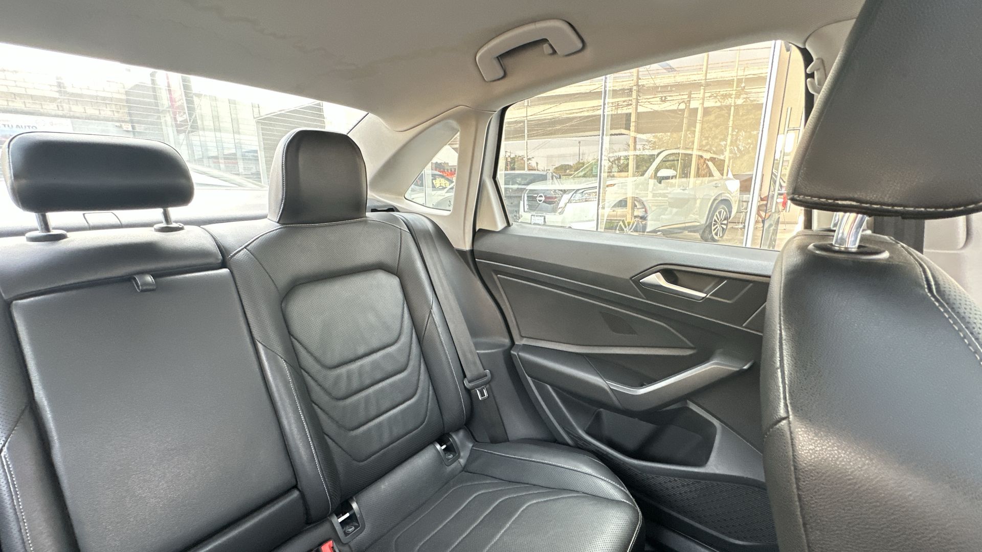 2019 Volkswagen JETTA 4 PTS HIGHLINE 14T TA PIEL QC RA-17