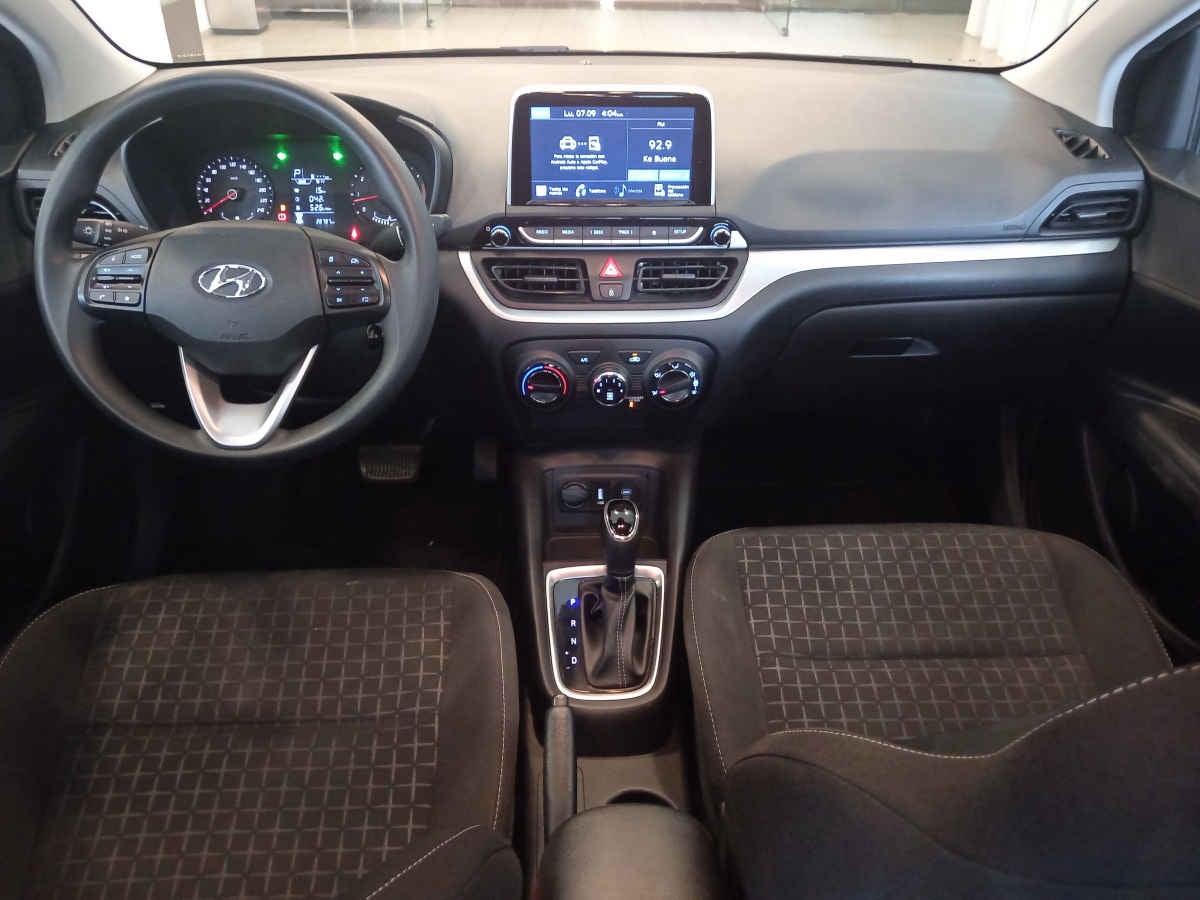 2025 Hyundai HB20 4p GL L4/1.6 Aut Rin 16