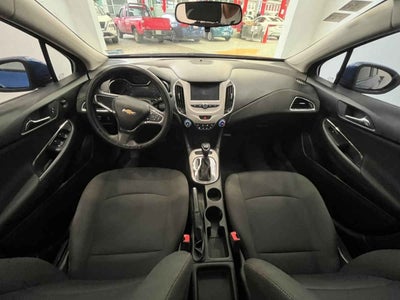 2017 Chevrolet Cruze 4p LS L4/1.4/T Aut