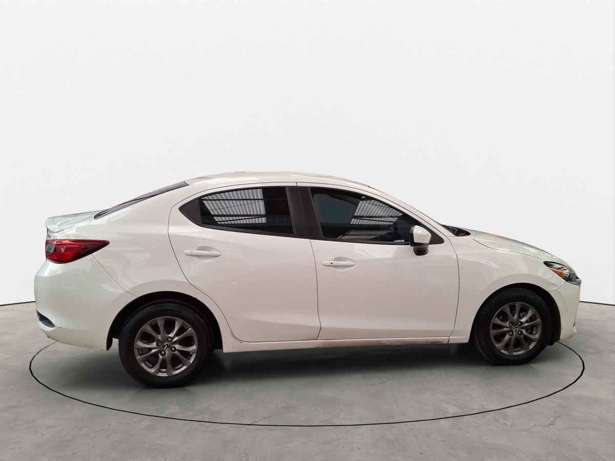 2023 Mazda Mazda 2 4p i Sport L4/1.5 Aut