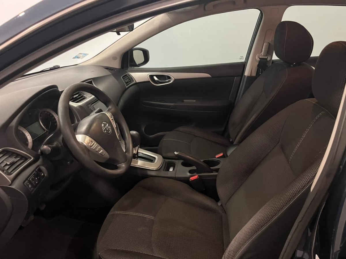 2016 Nissan Sentra 4p Advance L4/1.8 Aut