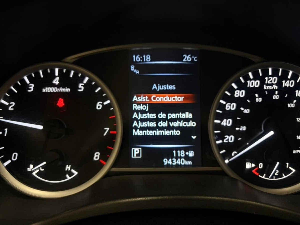 2017 Nissan Sentra 4p Exclusive L4/1.8 Aut Nave