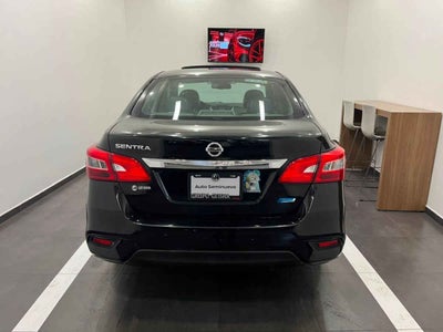 2017 Nissan Sentra 4p Exclusive L4/1.8 Aut Nave