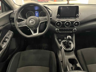2021 Nissan Sentra 4p Advance L4/2.0 Man