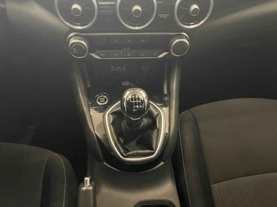 2023 Nissan Sentra 4p Advance L4/2.0 Man