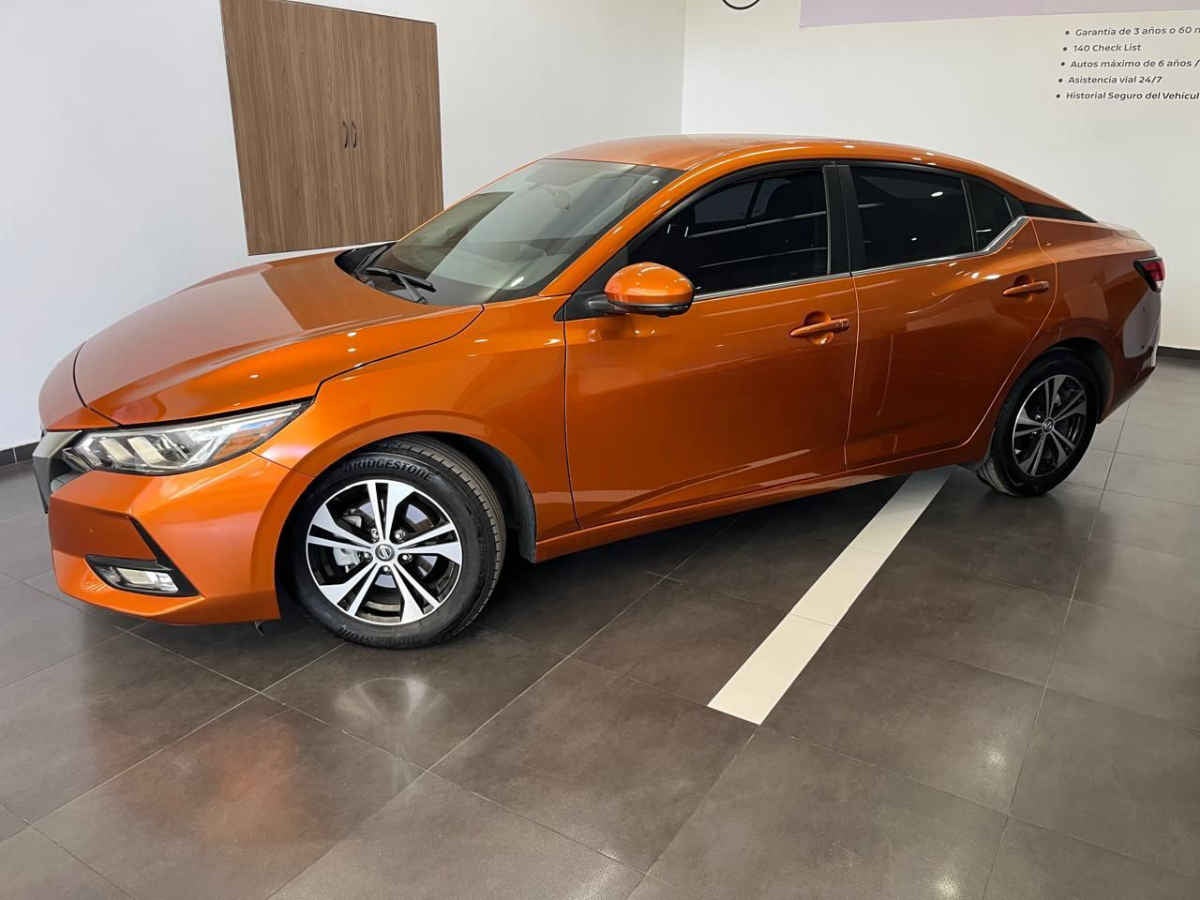 2023 Nissan Sentra 4p Advance L4/2.0 Man