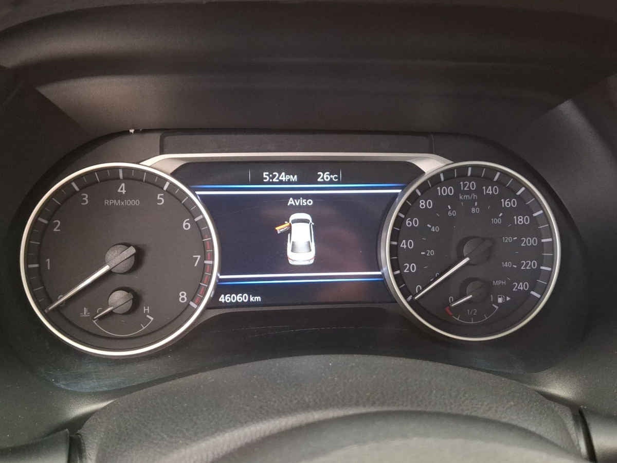 2023 Nissan Sentra 4p SR Platinum L4/2.0 Aut