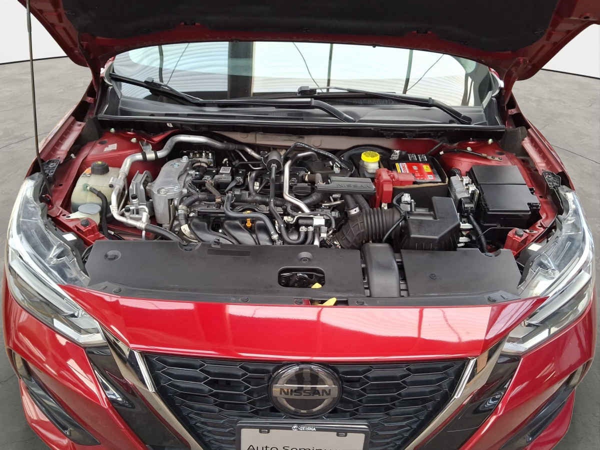 2023 Nissan Sentra 4p SR Platinum L4/2.0 Aut