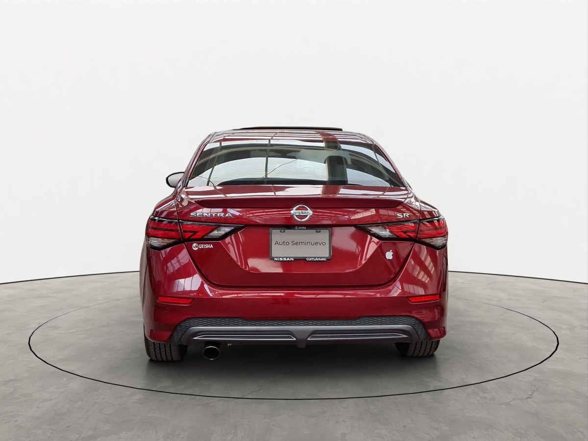 2023 Nissan Sentra 4p SR Platinum L4/2.0 Aut