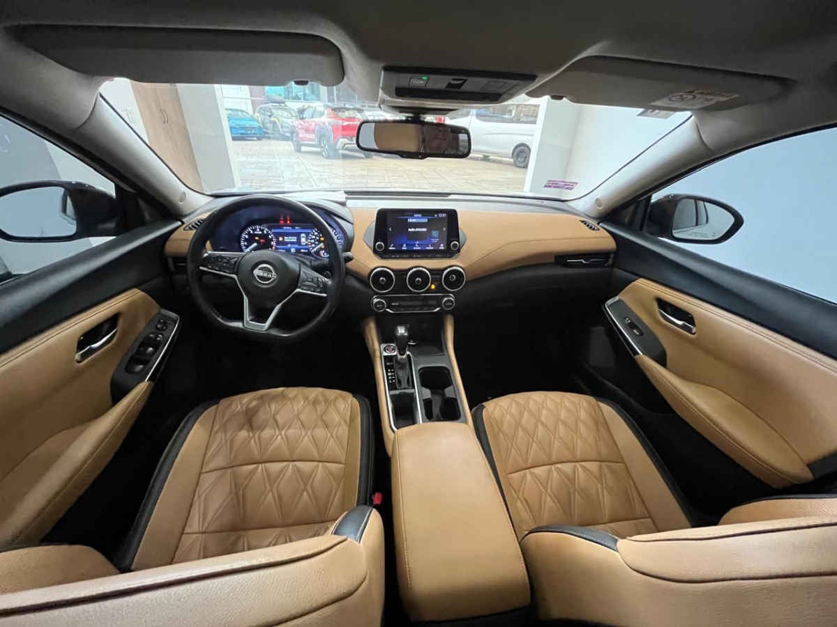 2025 Nissan Sentra 4p SR Platinum L4/2.0 Aut