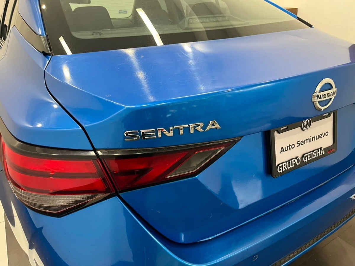 2023 Nissan Sentra 4p Advance L4/2.0 Man