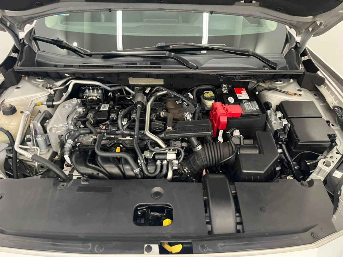2020 Nissan Sentra 4p Exclusive L4/2.0 Aut