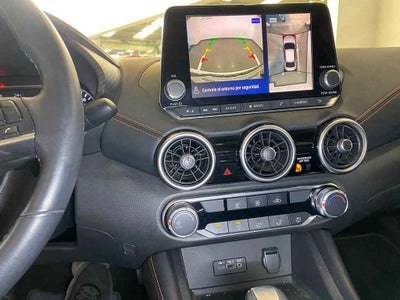 2022 Nissan Sentra 4p SR Bi-tono L4/2.0 Aut