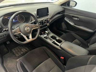 2021 Nissan Sentra 4p SR Bi-tono L4/2.0 Aut