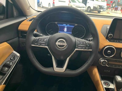 2025 Nissan Sentra 4p SR Platinum L4/2.0 Aut
