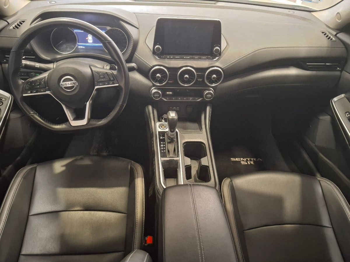 2023 Nissan Sentra 4p SR Platinum L4/2.0 Aut