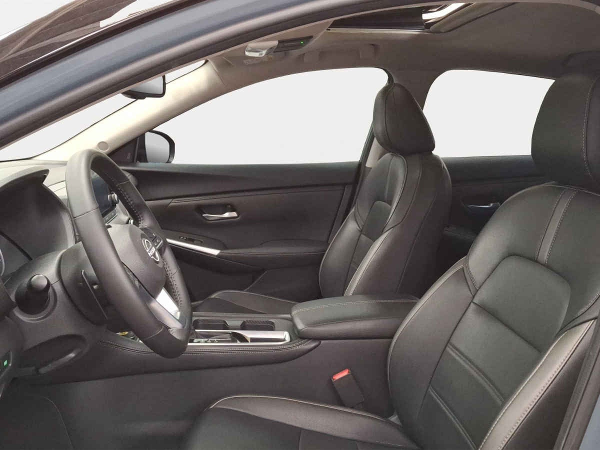 2025 Nissan Sentra 4p SR L4/2.0 Aut