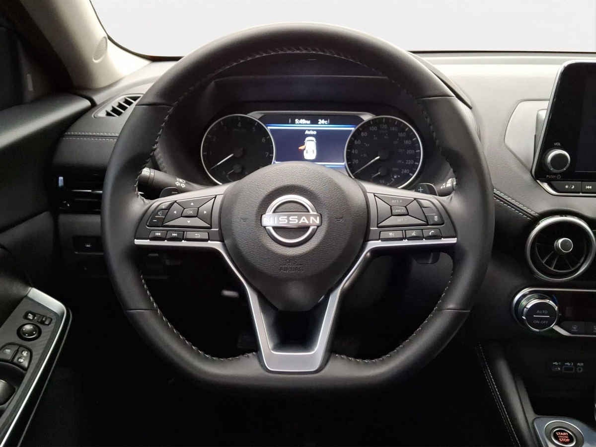 2025 Nissan Sentra 4p SR L4/2.0 Aut