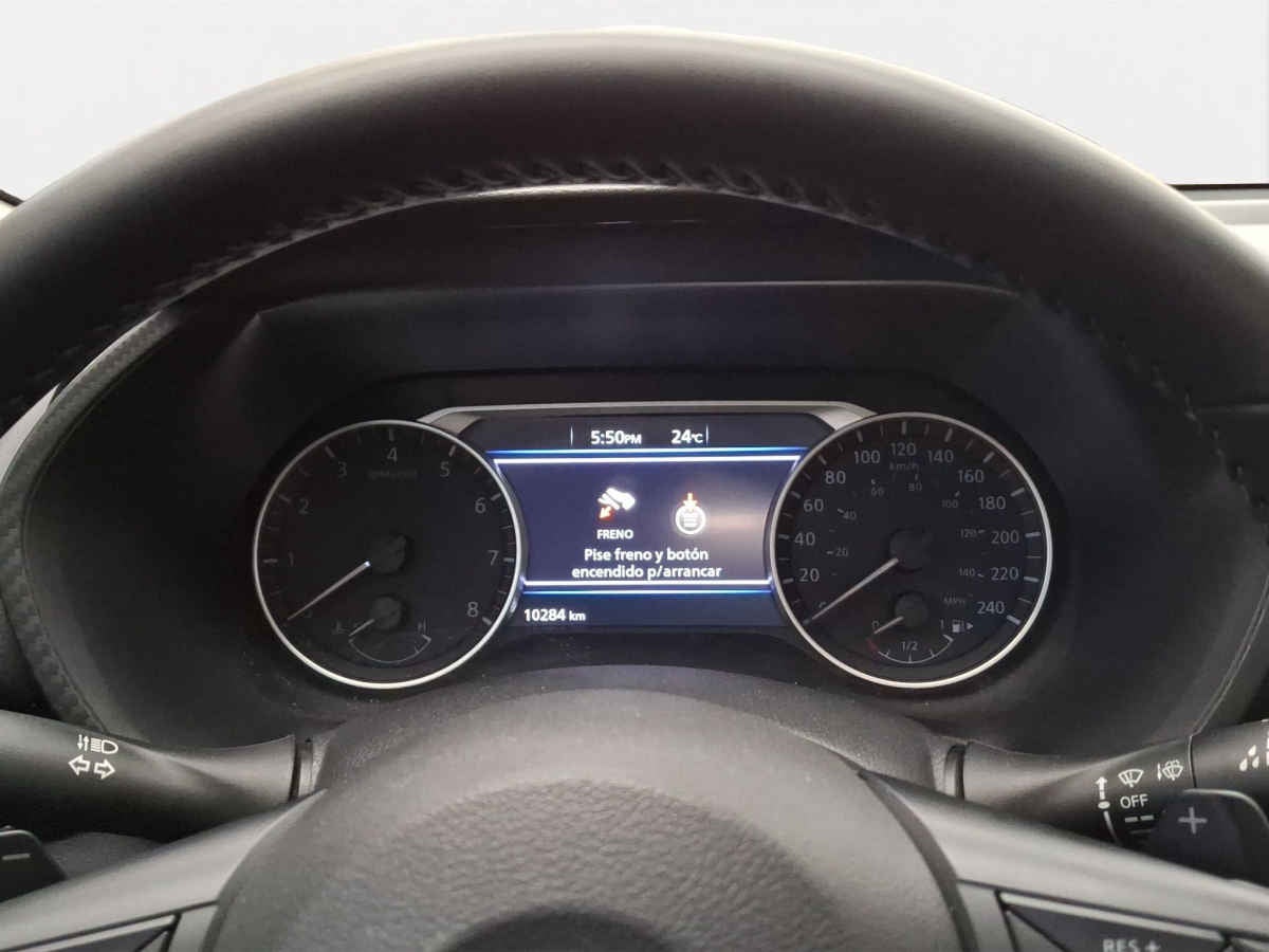 2025 Nissan Sentra 4p SR L4/2.0 Aut