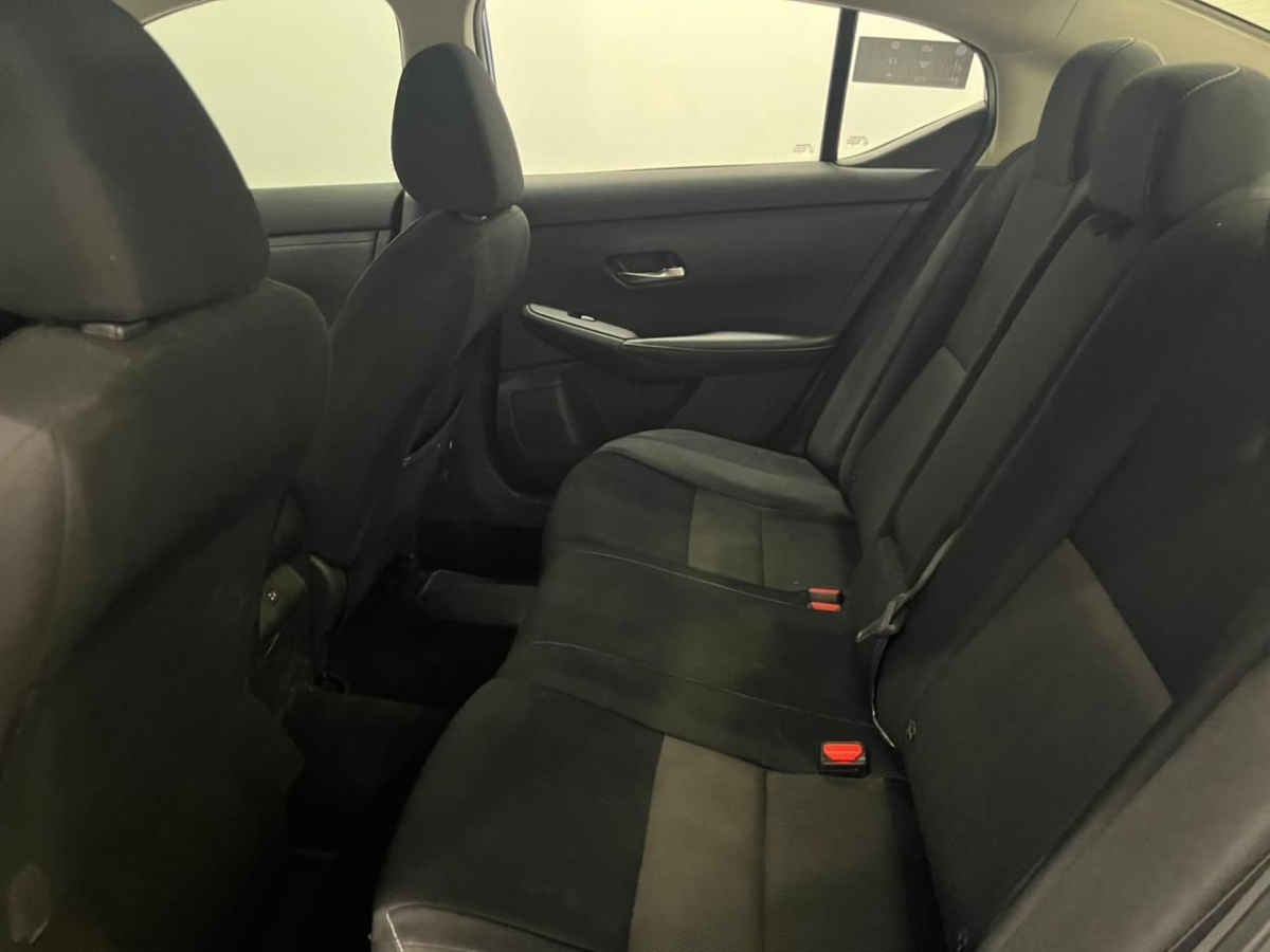 2020 Nissan Sentra 4p Advance L4/2.0/T Man