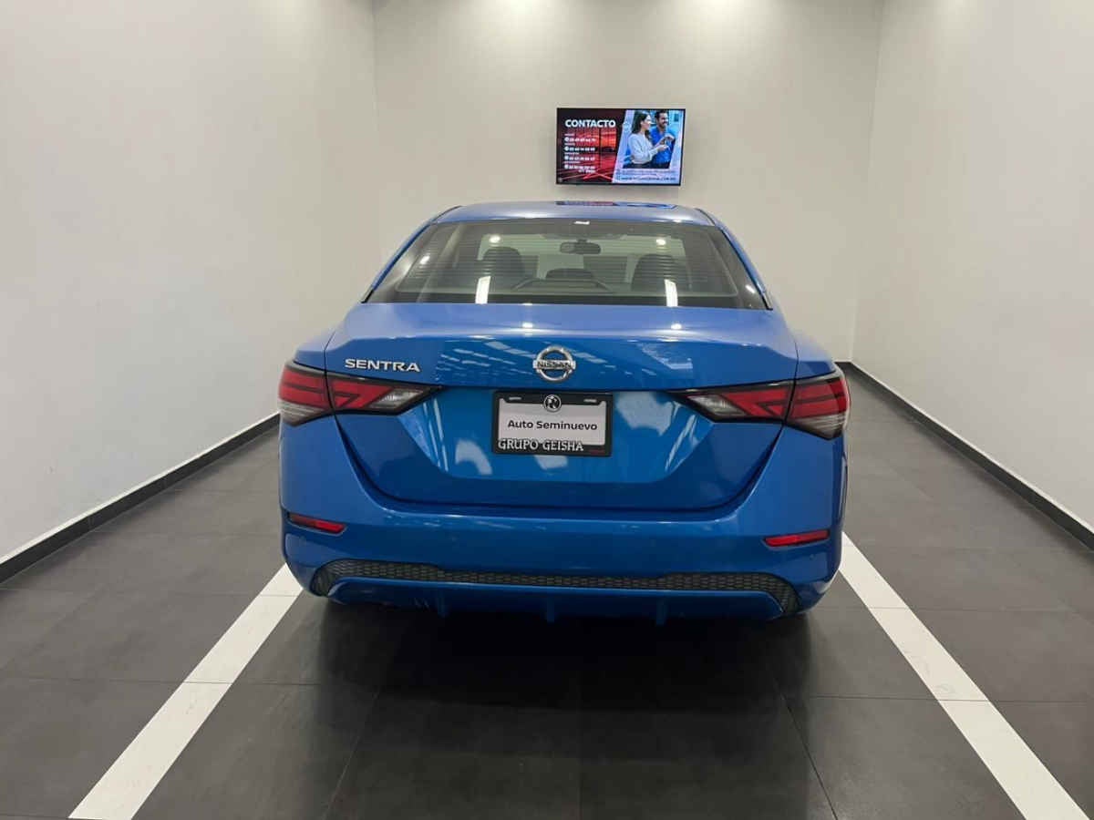 2020 Nissan Sentra 4p Advance L4/2.0/T Man