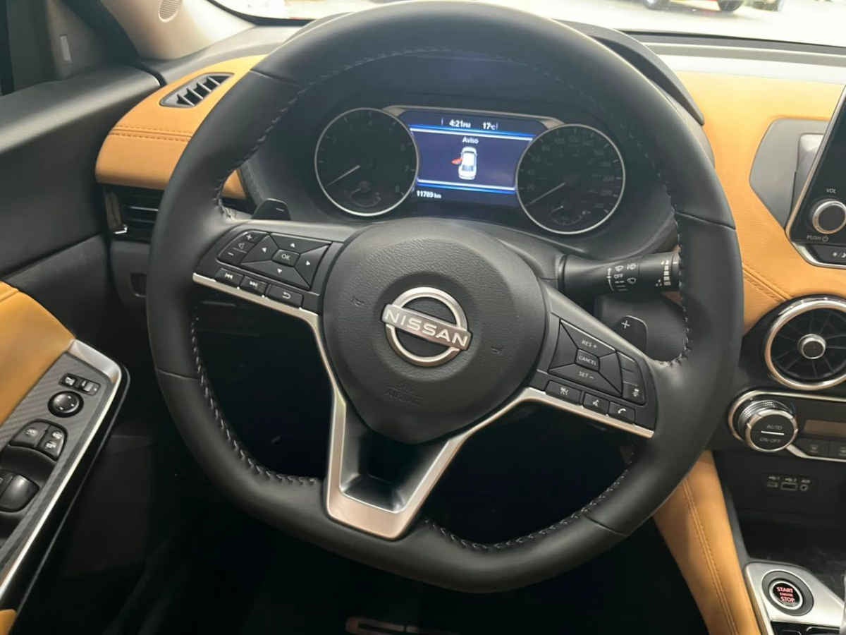 2025 Nissan Sentra 4p SR Platinum L4/2.0 Aut