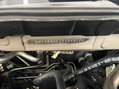 2023 Nissan Sentra 4p Advance L4/2.0 Man